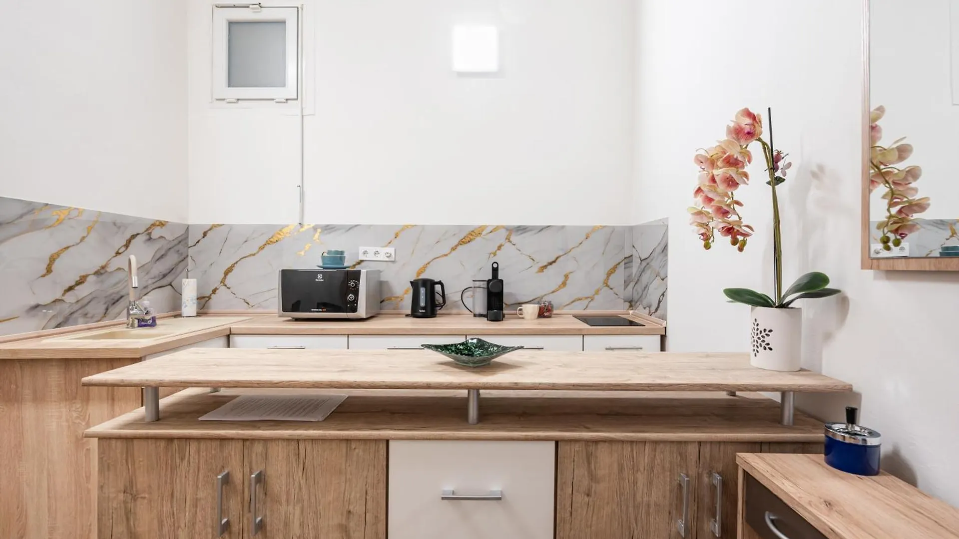 Rowena Holiday Home Budapest Apartment