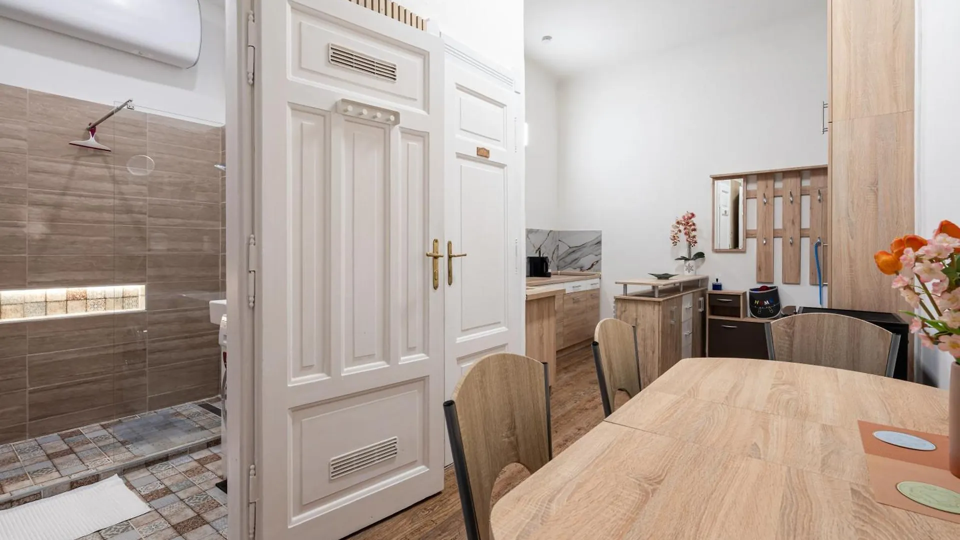 Apartment Rowena Holiday Home Budapest